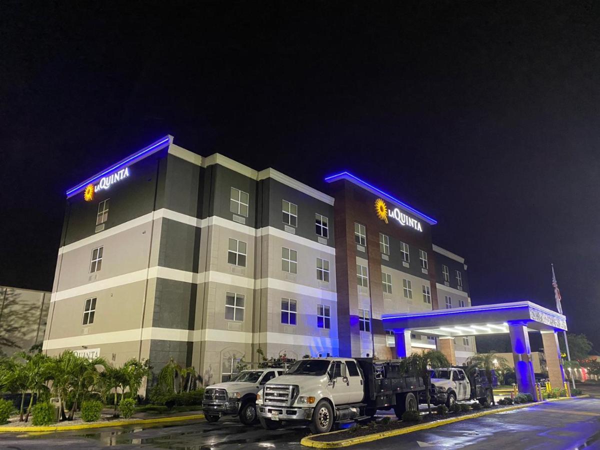 La Quinta By Wyndham Tampa Central Экстерьер фото